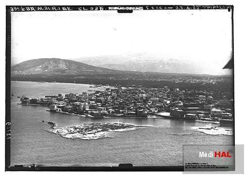 sky view of the Island and the mountain in the back